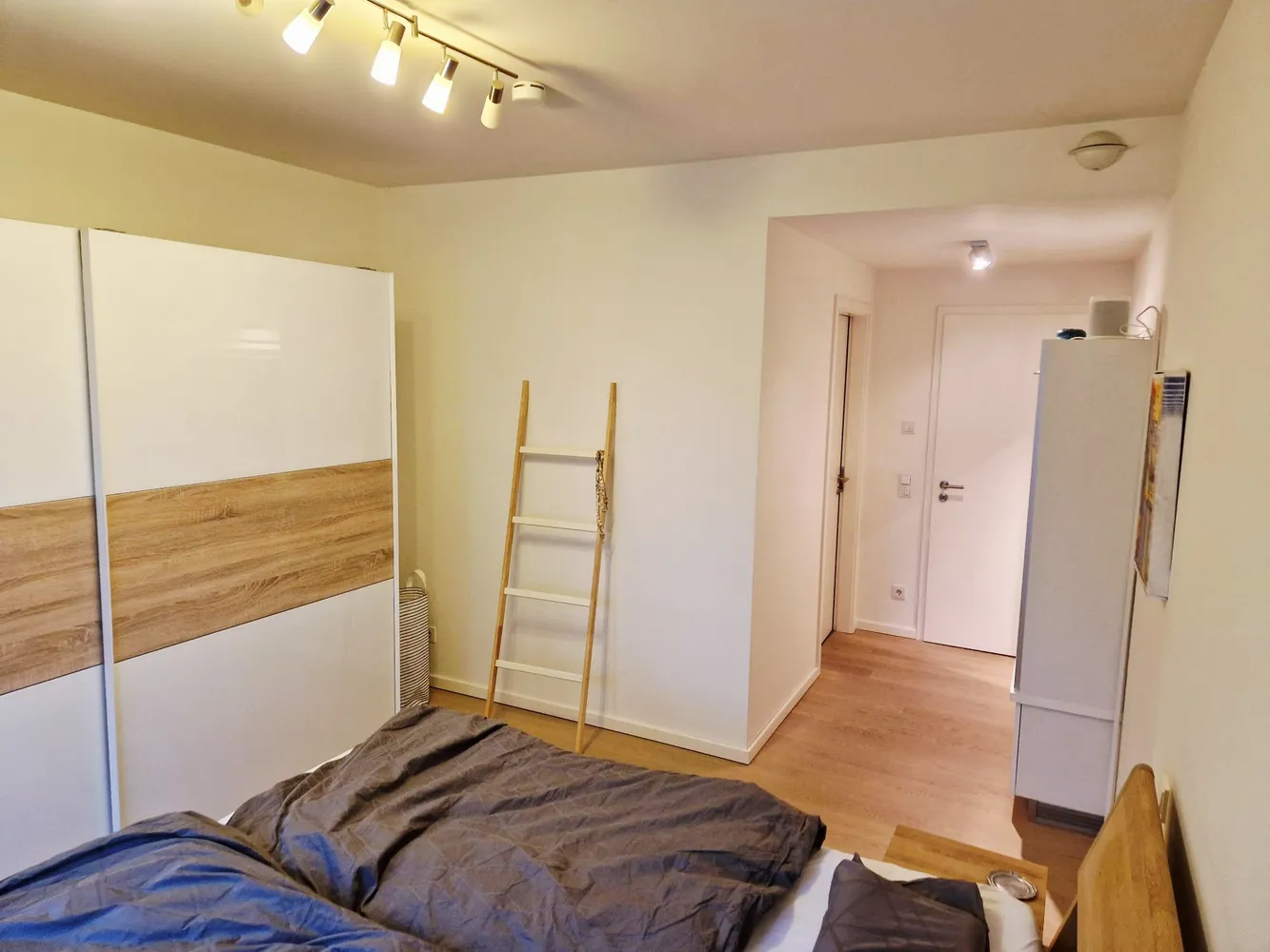 3 Zimmer Wohnung mit 97 m² in Düsseldorf – Bild 7
