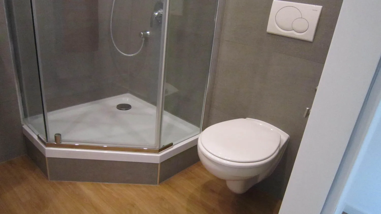 1 room apartment with 33 m² in Düsseldorf – Photo 5