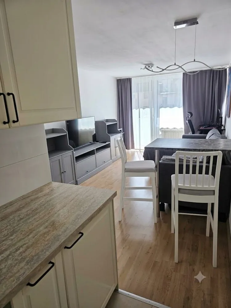 2 Zimmer Wohnung mit 49 m² in München – Bild 6
