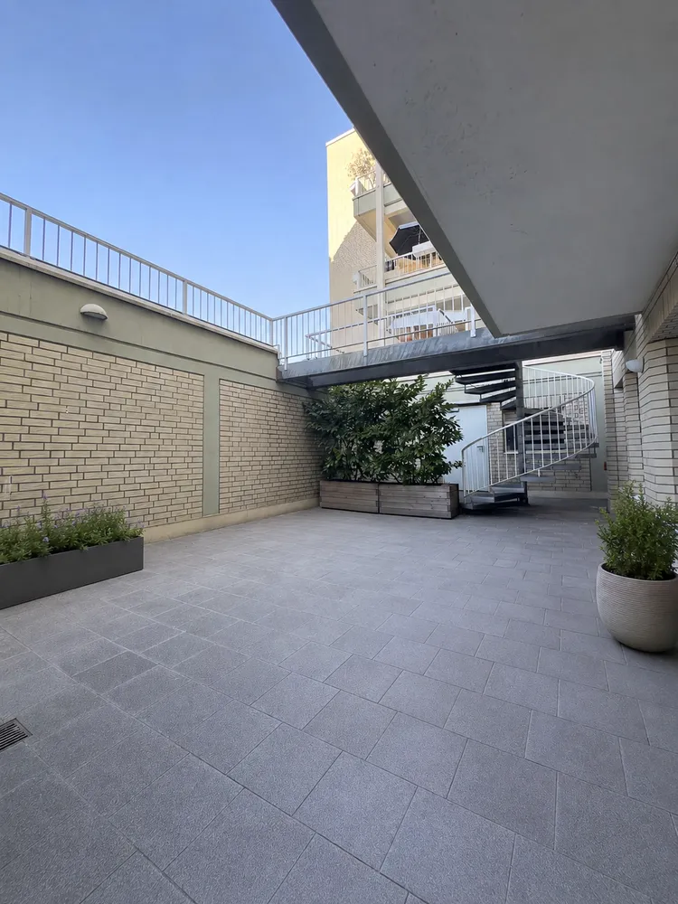 3 Zimmer Wohnung mit 108 m² in Düsseldorf – Bild 2