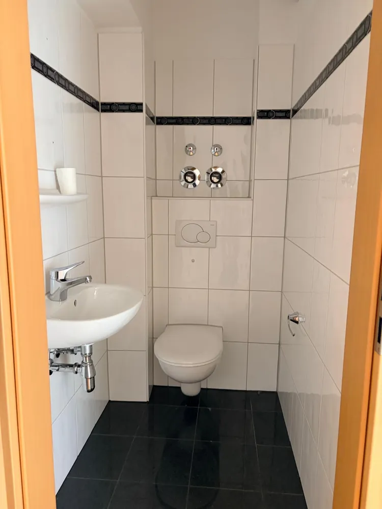 5 Zimmer Wohnung mit 97 m² in Leverkusen – Bild 4