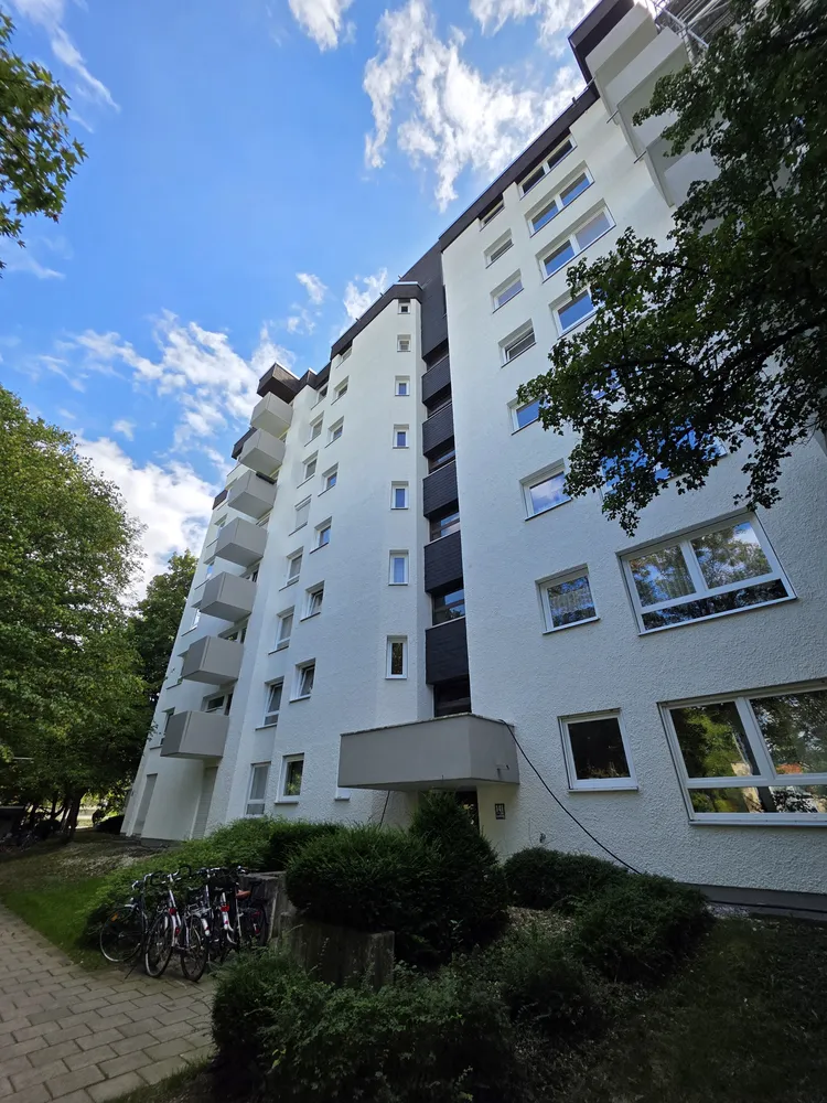 3 Zimmer Wohnung mit 77 m² in München – Bild 2