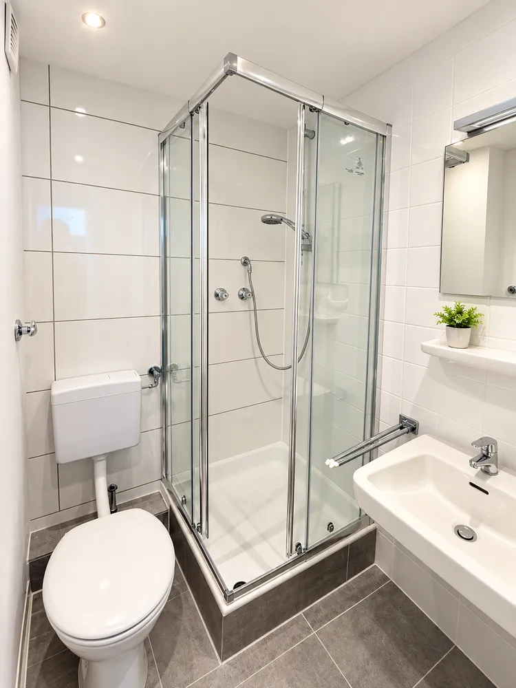 1 room apartment with 37 m² in Düsseldorf – Photo 2