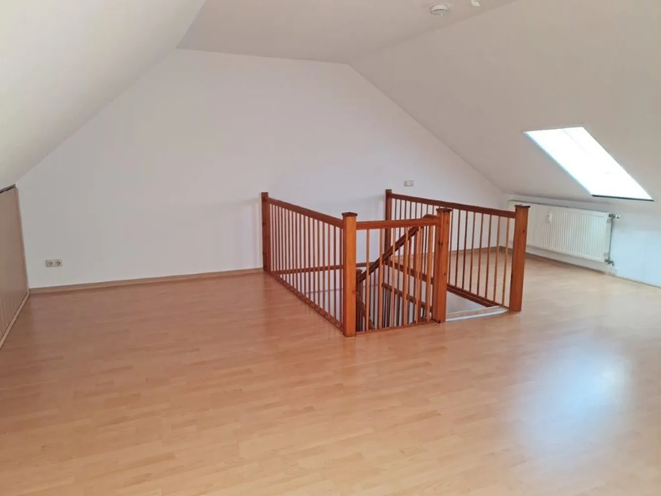 2 Zimmer Wohnung mit 80 m² in Chemnitz – Bild 4