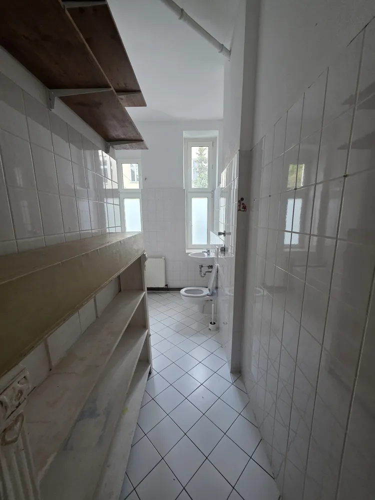 2 room apartment with 69 m² in Berlin – Photo 7