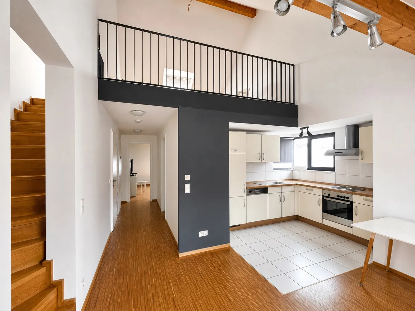 2 Zimmer Wohnung mit 75 m² in Mannheim – Bild 1