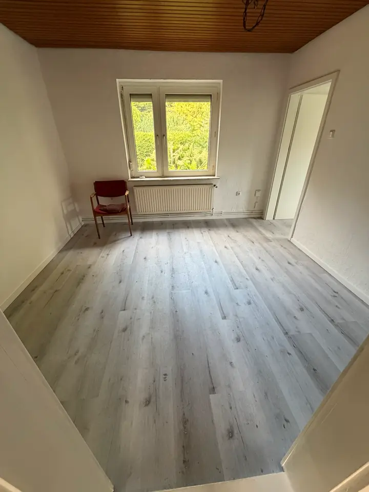 8 Zimmer Haus mit 200 m² in Aurich – Bild 2