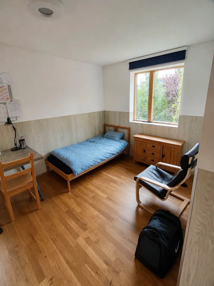 WG-Zimmer mit 25 m² in Frankfurt am Main – Bild 4