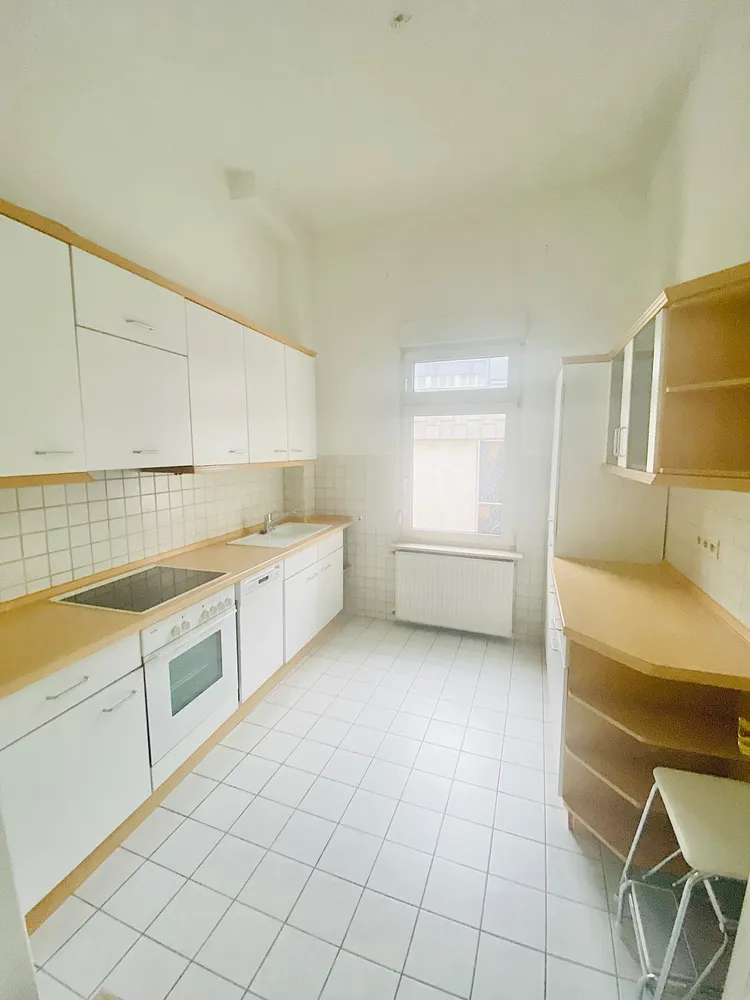 3 Zimmer Wohnung mit 86 m² in Wiesbaden – Bild 4