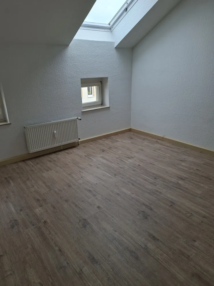 6 Zimmer Wohnung mit 182 m² in Halle (Saale) – Bild 12