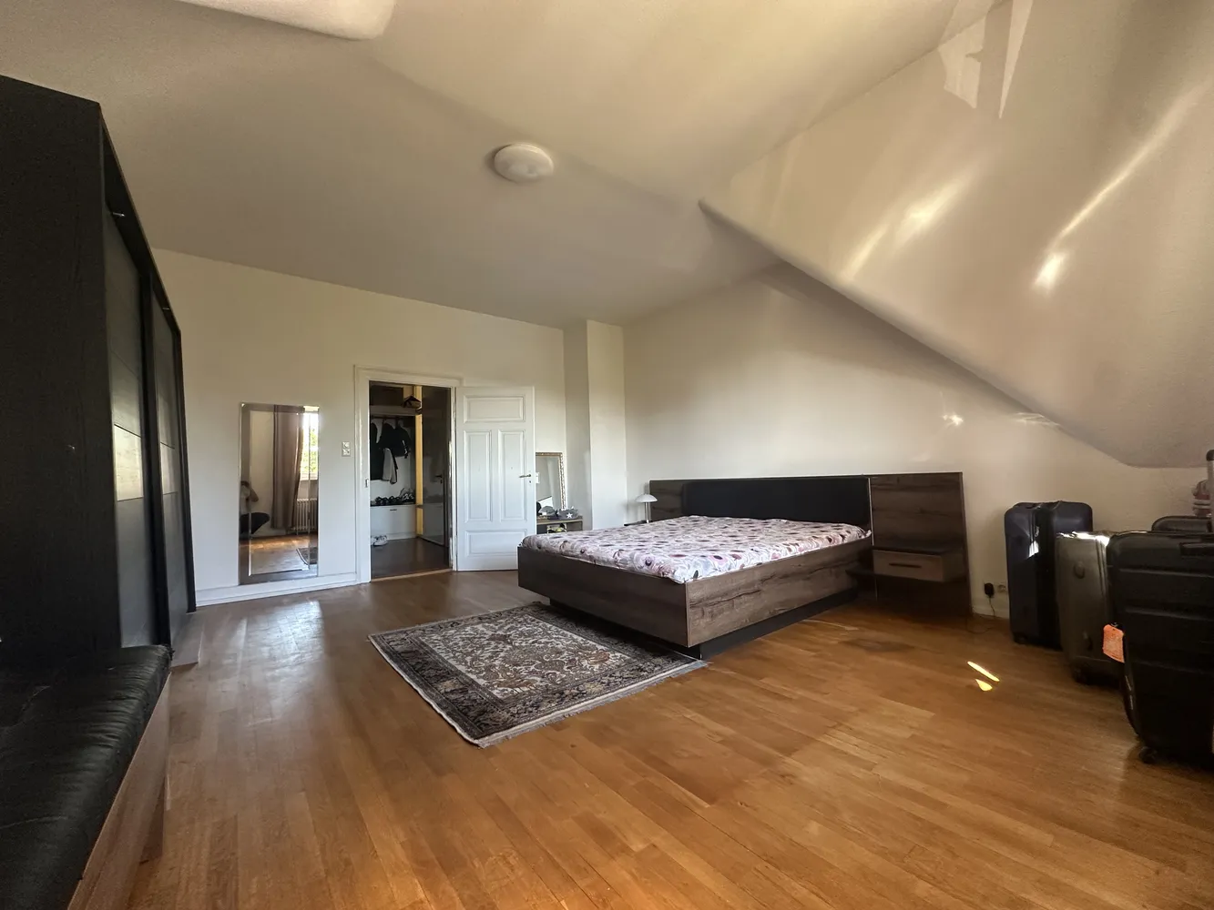 4 Zimmer Wohnung mit 150 m² in Karlsruhe – Bild 6