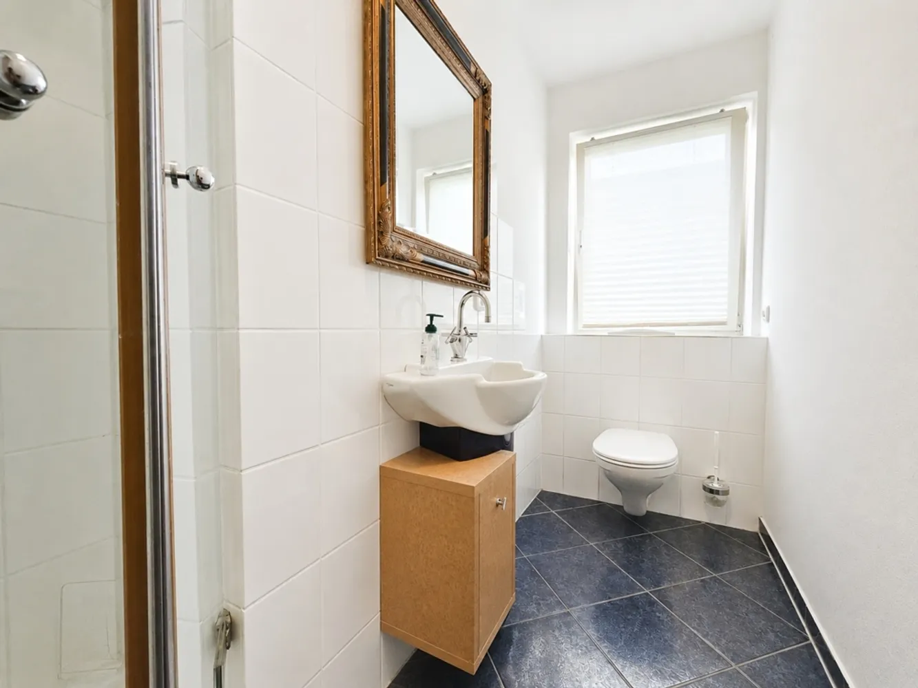 3 Zimmer Wohnung mit 122 m² in Hamburg – Bild 9