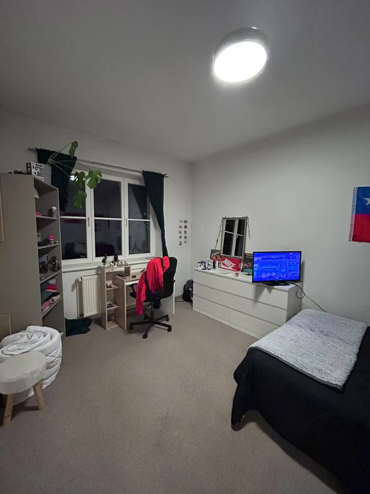 4 room apartment with 65 m² in Berlin – Photo 4