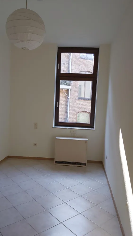 3 Zimmer Wohnung mit 80 m² in Wiesbaden – Bild 2