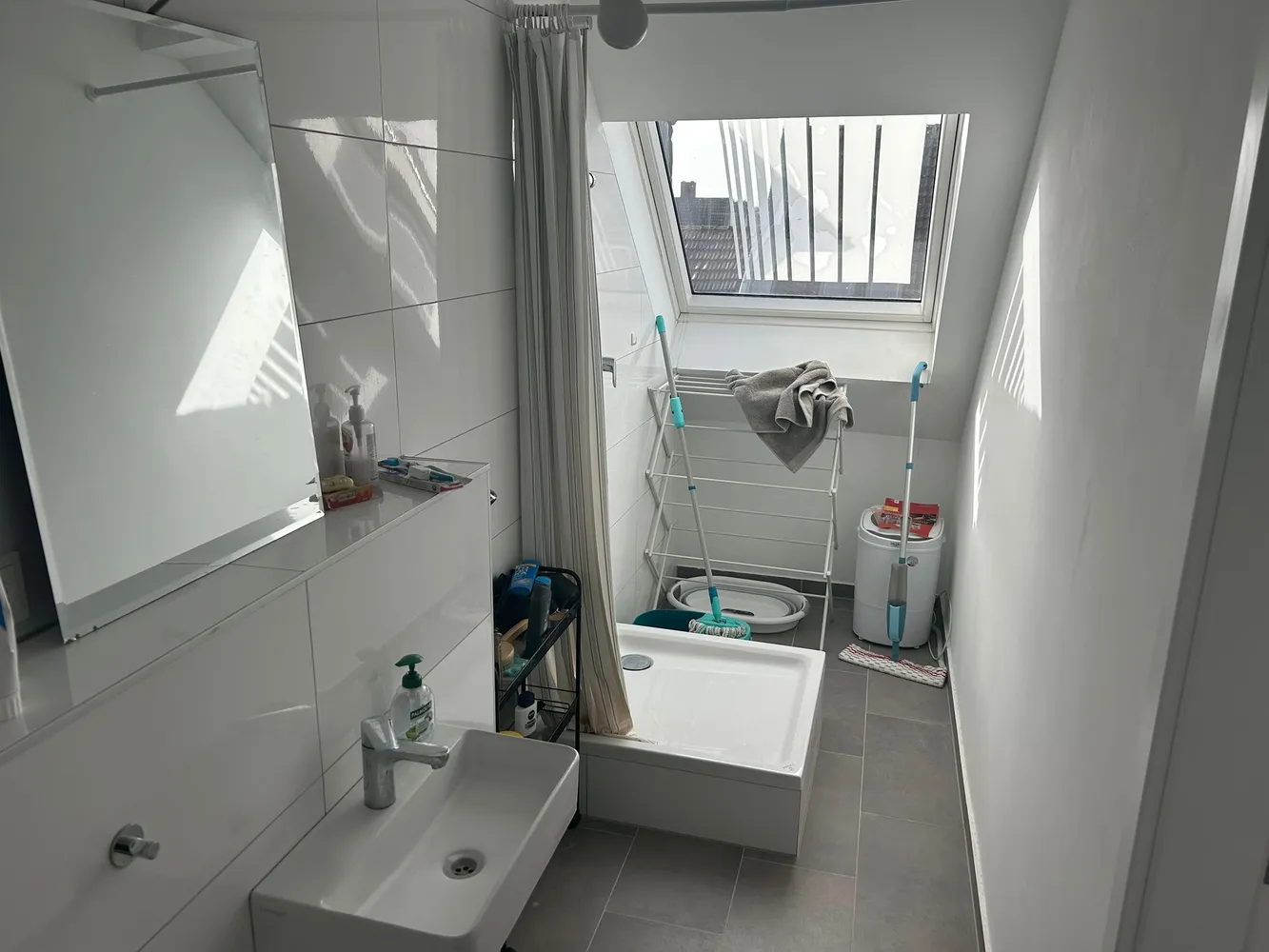 2 Zimmer Wohnung mit 45 m² in Köln – Bild 3