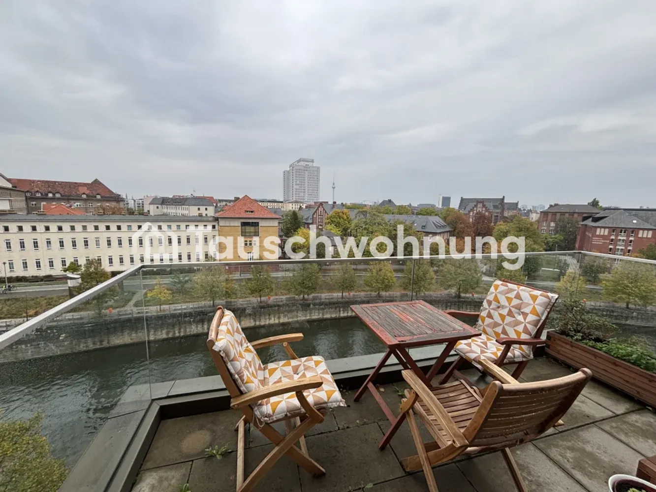 2 Zimmer Wohnung mit 67 m² in Berlin – Bild 2