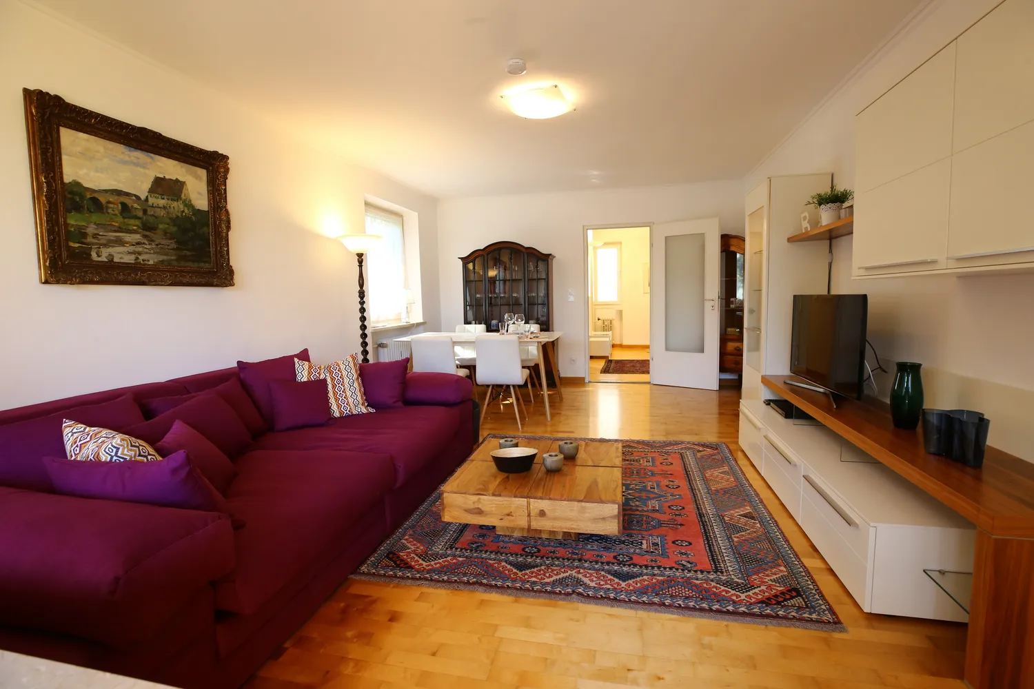 2 Zimmer Wohnung mit 70 m² in München – Bild 2