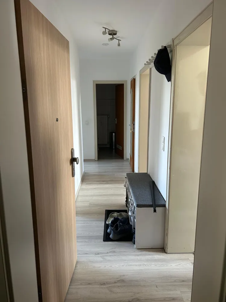 3 Zimmer Wohnung mit 65 m² in Köln – Bild 2