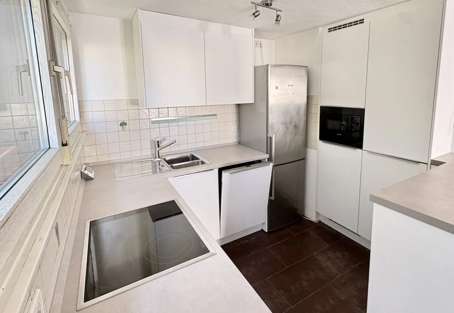 4 Zimmer Wohnung mit 77 m² in Stuttgart – Bild 1