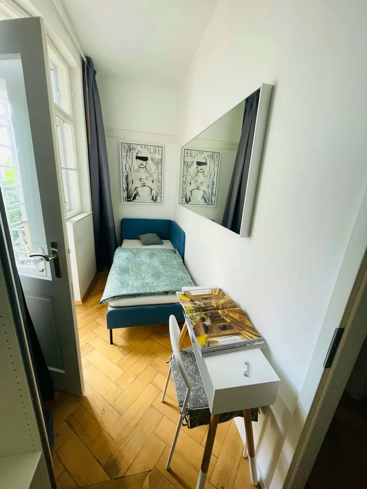 Shared room with 10 m² in Munich – Photo 5
