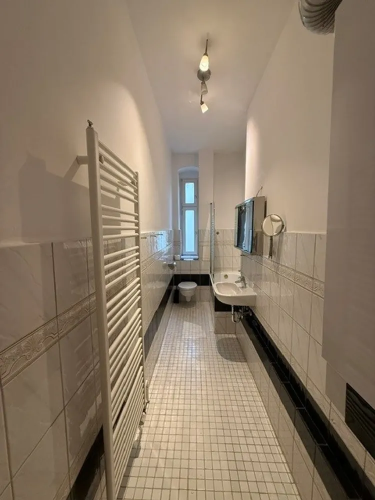 3 Zimmer Wohnung mit 103 m² in Berlin – Bild 6