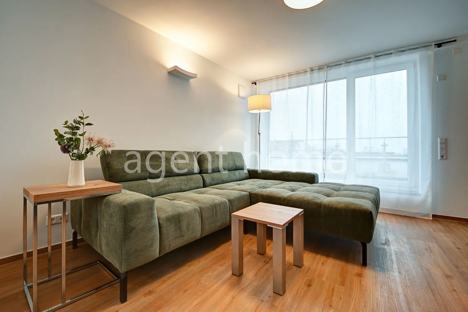 2 Zimmer Wohnung mit 75 m² in Stuttgart – Bild 2