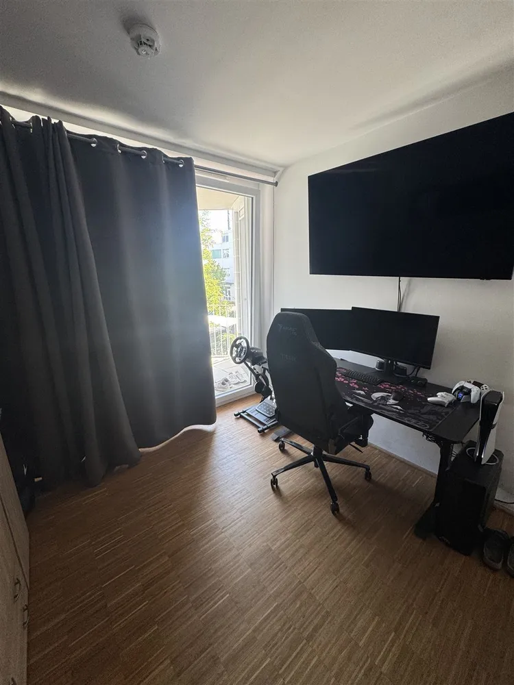 4 Zimmer Wohnung mit 100 m² in München – Bild 3