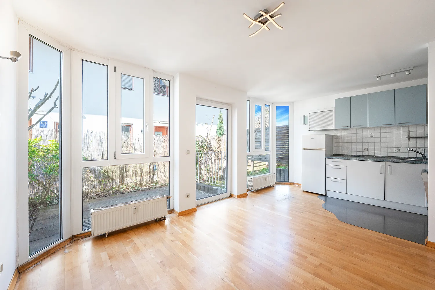 2 Zimmer Wohnung mit 63 m² in München – Bild 1