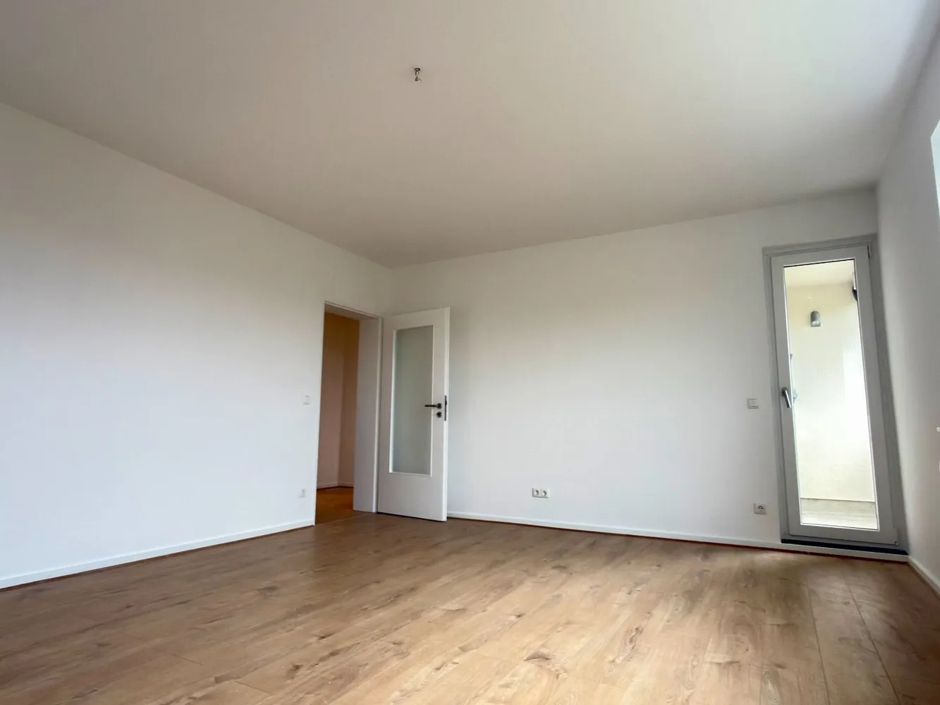 2 Zimmer Wohnung mit 57 m² in Hamburg – Bild 2