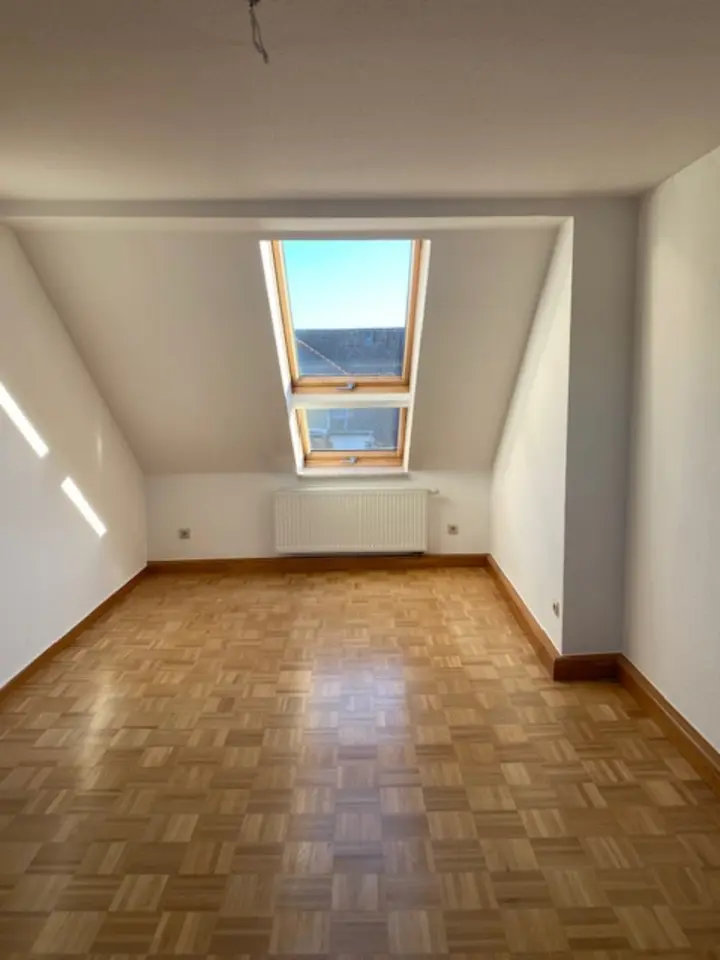 2 Zimmer Wohnung mit 71 m² in Meiningen – Bild 9