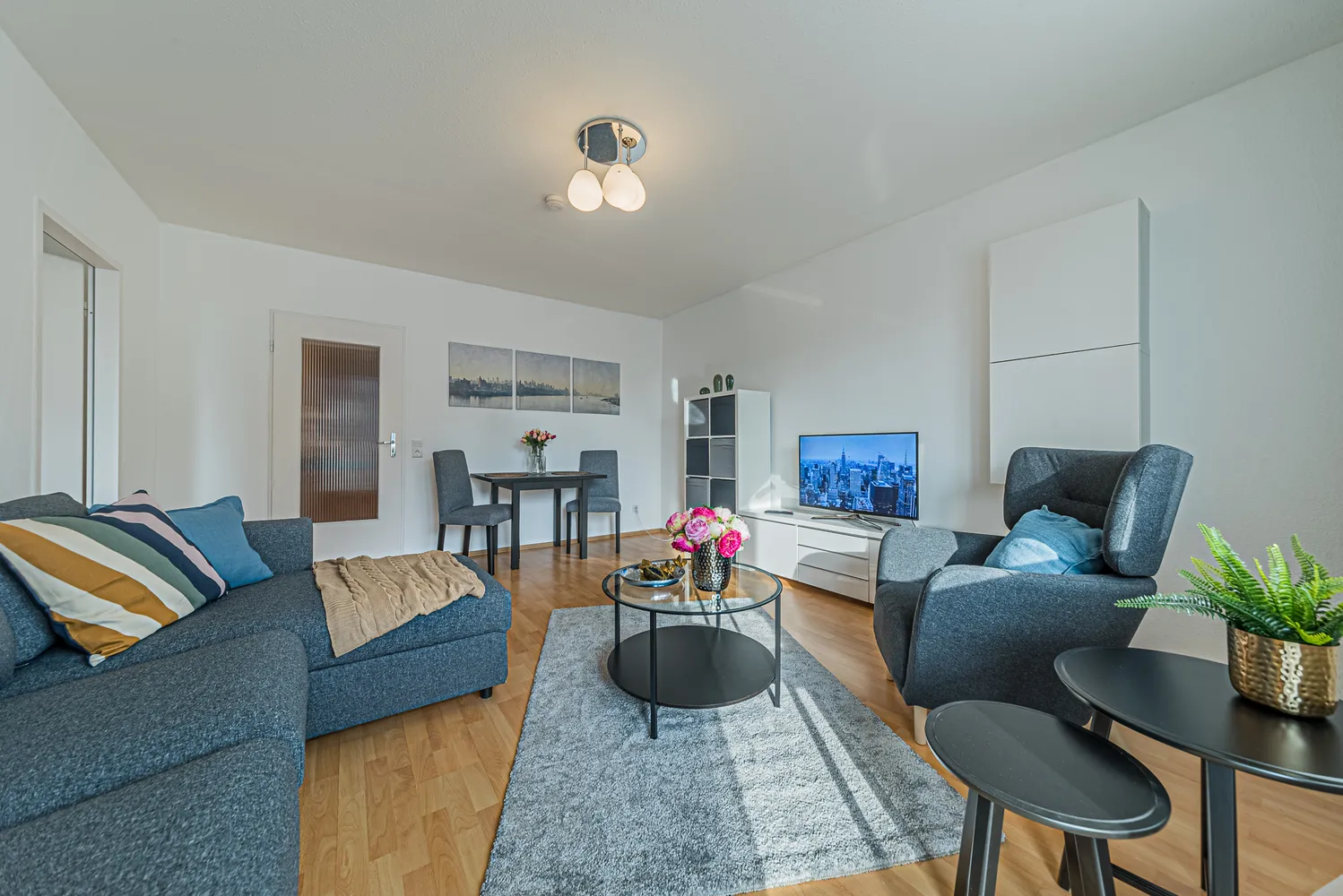 2 Zimmer Wohnung mit 66 m² in Frankfurt am Main – Bild 4