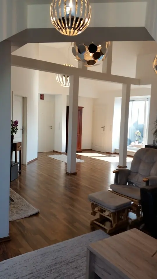 2 Zimmer Wohnung mit 73 m² in Würzburg – Bild 1