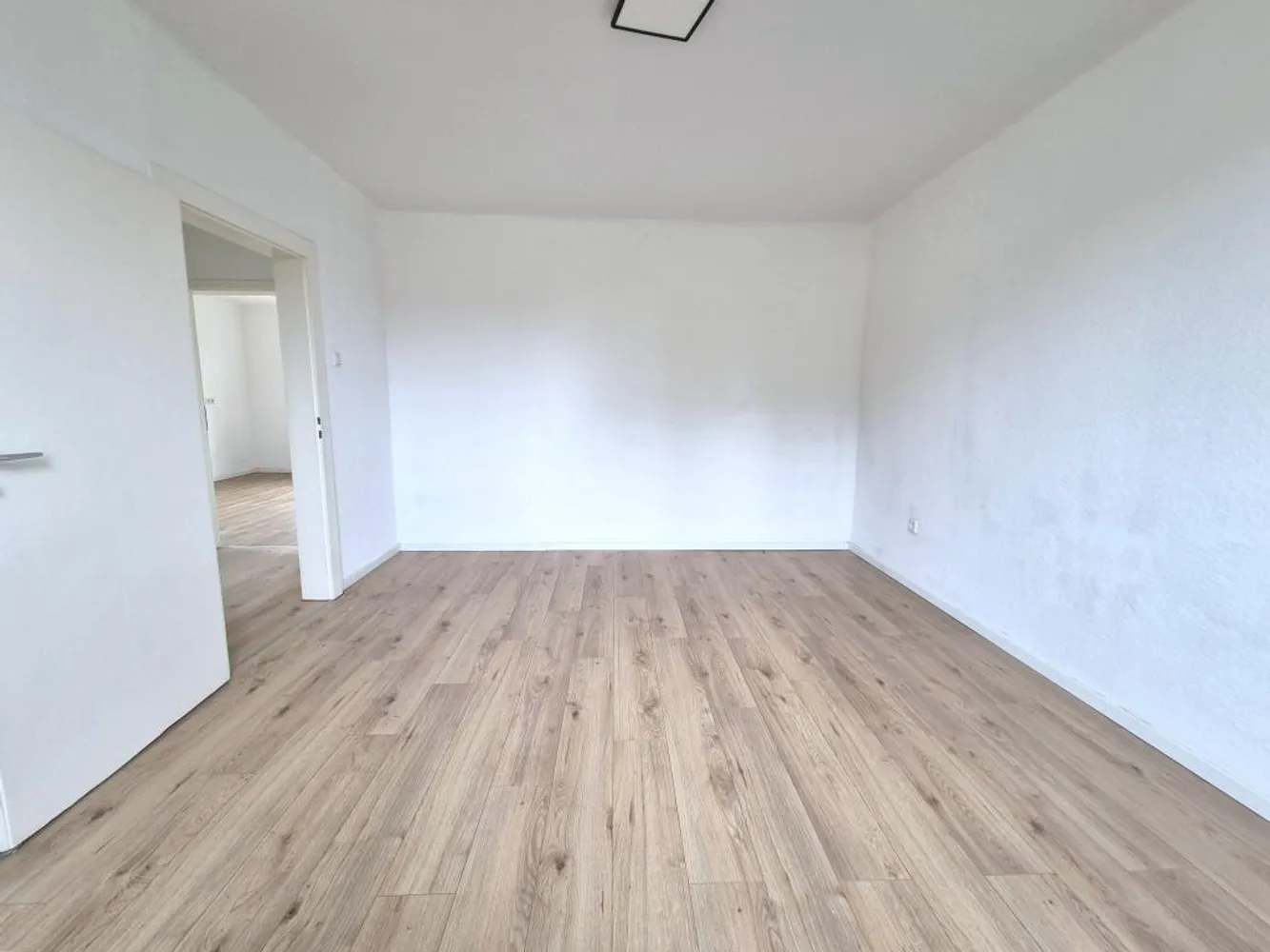 2 Zimmer Wohnung mit 55 m² in Duisburg – Bild 5