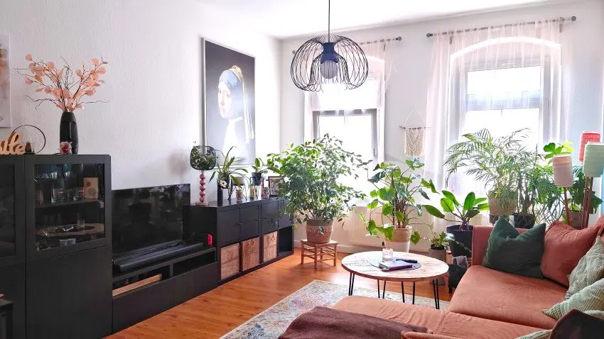7 Zimmer Wohnung mit 138 m² in Riesa – Bild 1