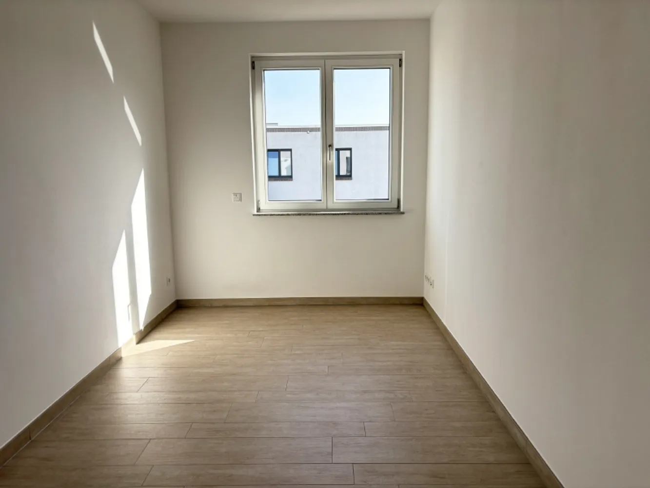 4 Zimmer Wohnung mit 120 m² in Dresden – Bild 12