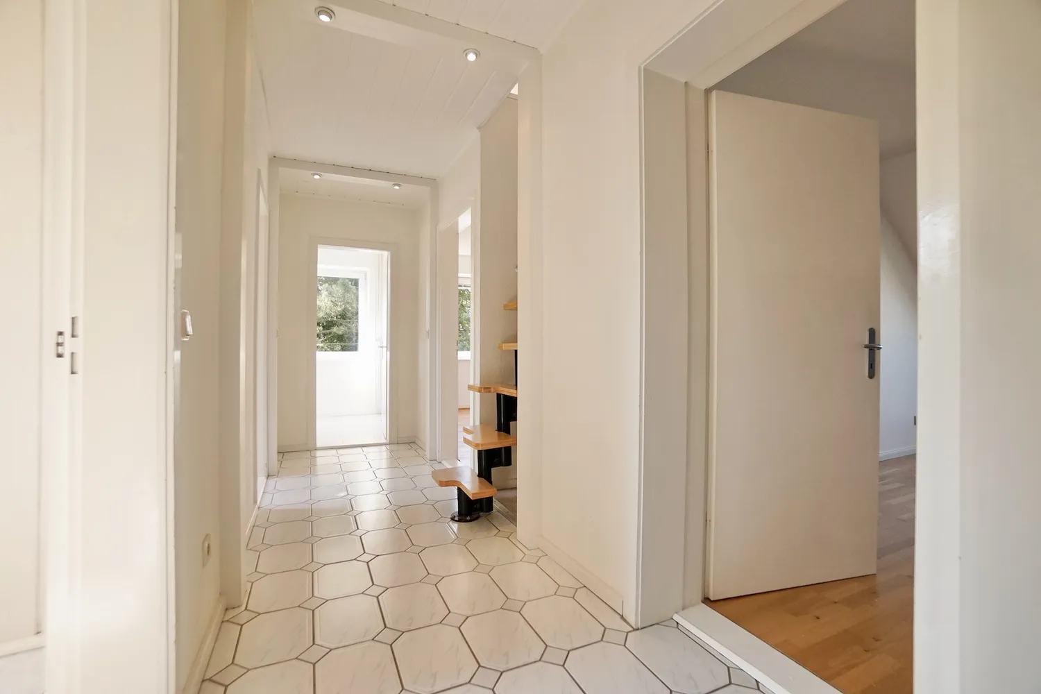 4 Zimmer Wohnung mit 92 m² in Flensburg – Bild 9