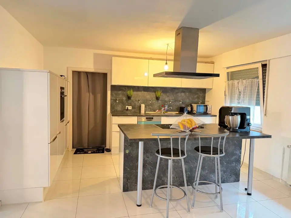 7 Zimmer Wohnung mit 223 m² in Koblenz – Bild 4
