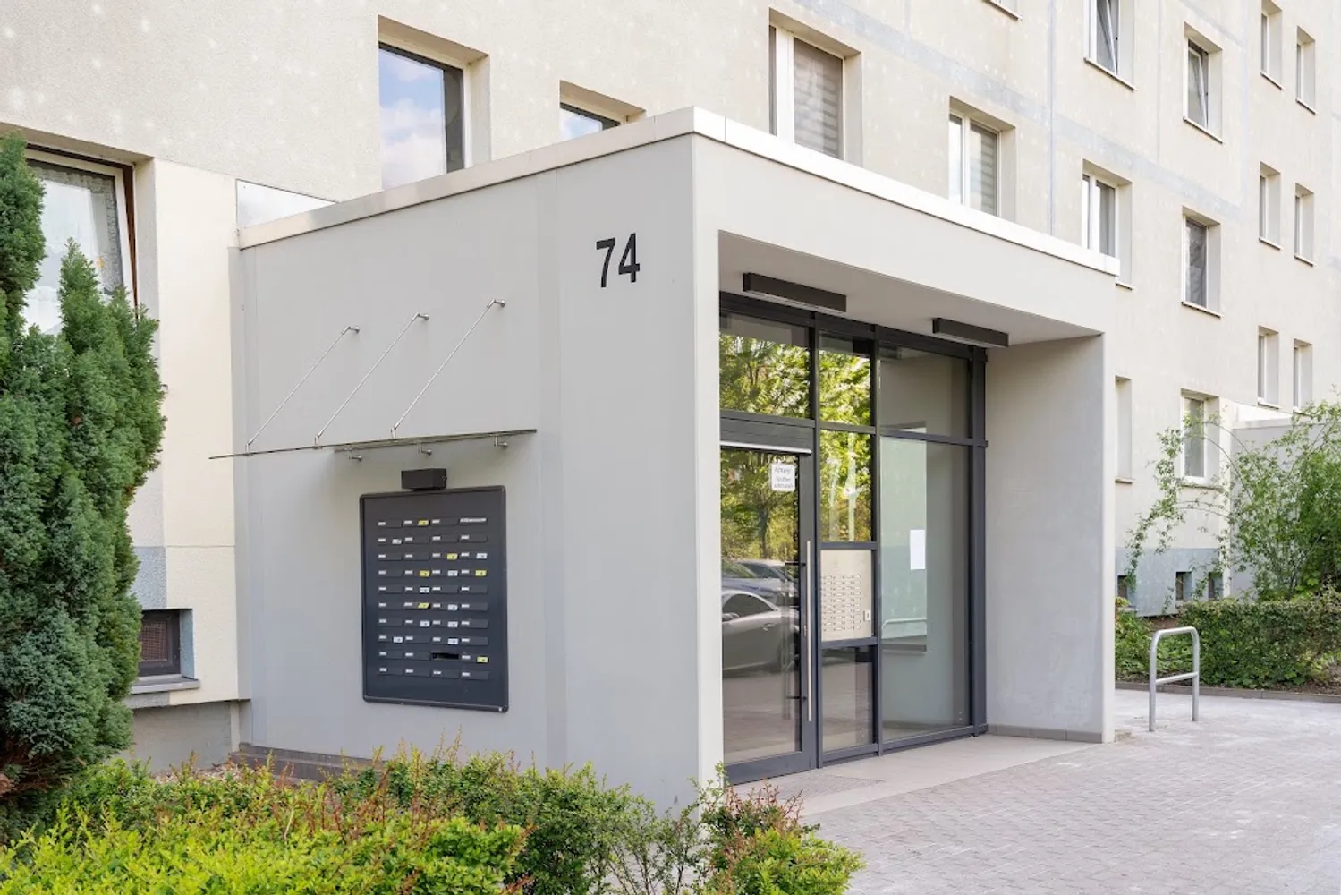 2 room apartment with 56 m² in Berlin – Photo 1