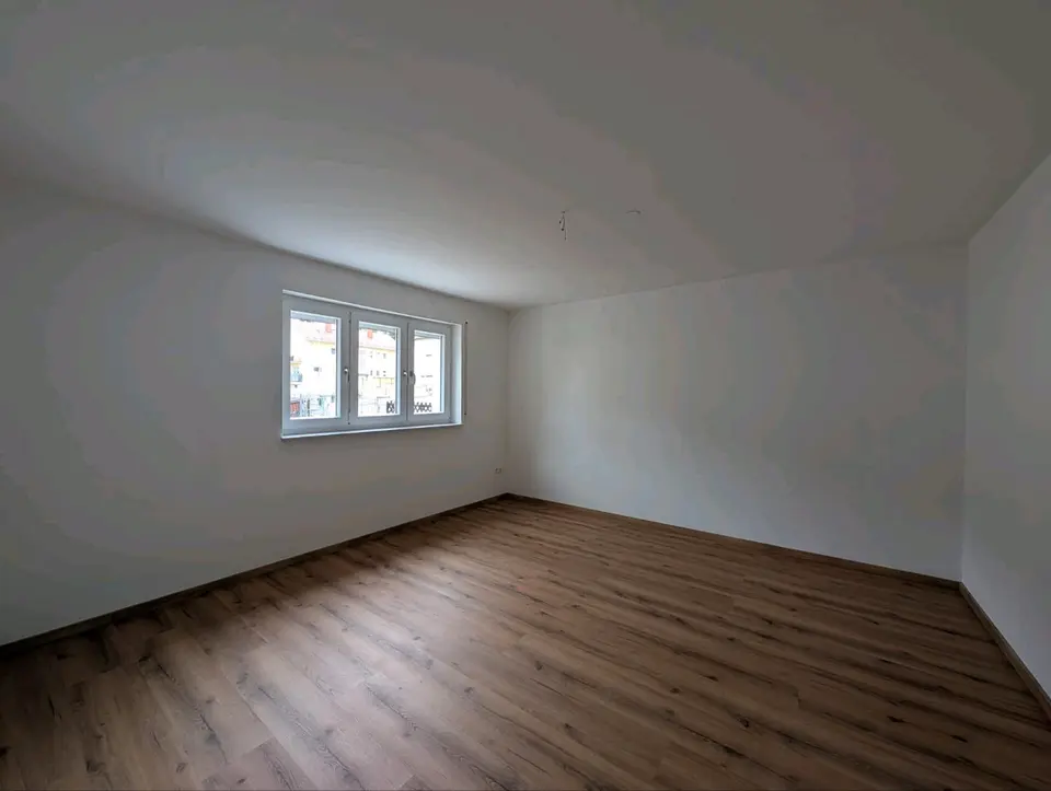 8 Zimmer Haus mit 215 m² in Amberg – Bild 8