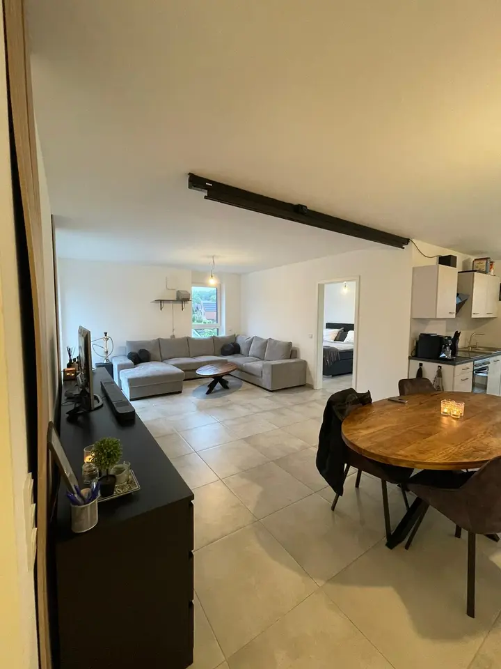2 Zimmer Wohnung mit 83 m² in Emmerich am Rhein – Bild 2