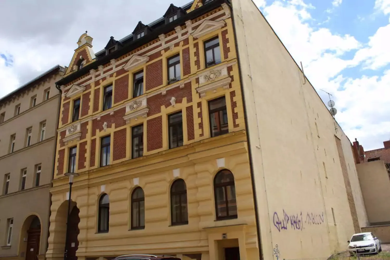 2 Zimmer Wohnung mit 68 m² in Halle (Saale) – Bild 1