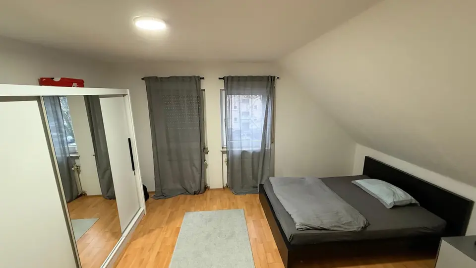 4 Zimmer Wohnung mit 94 m² in Wiesbaden – Bild 5