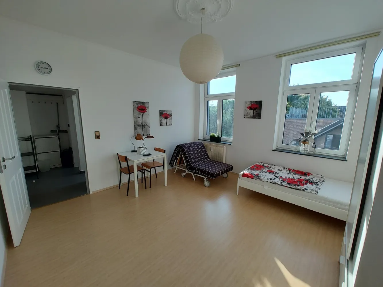 1 Zimmer Wohnung mit 28 m² in Köln – Bild 3