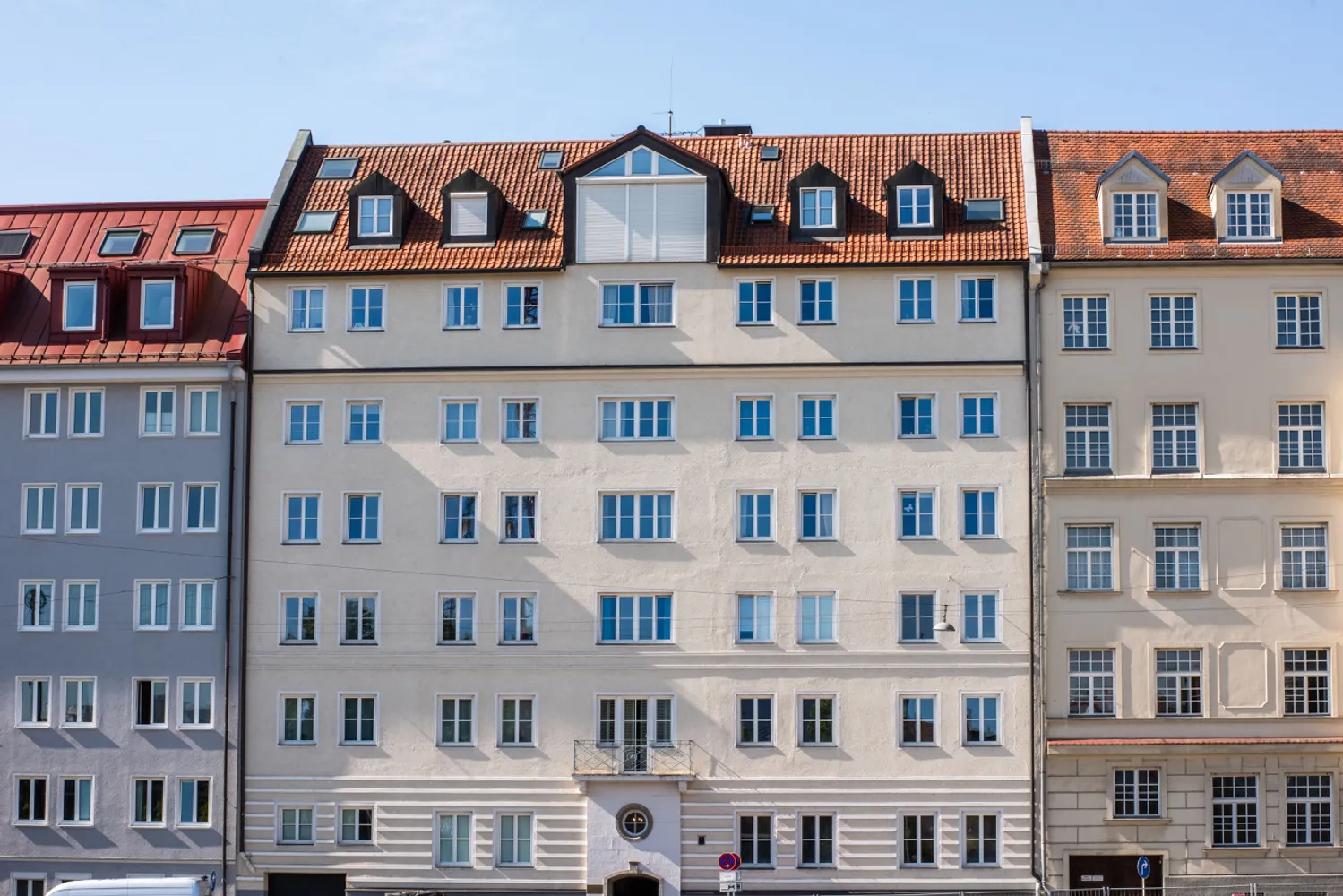 3 room apartment with 98 m² in Munich – Photo 8