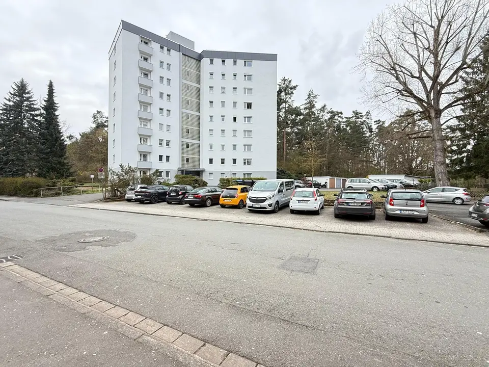 3 Zimmer Wohnung mit 92 m² in Erlangen – Bild 2