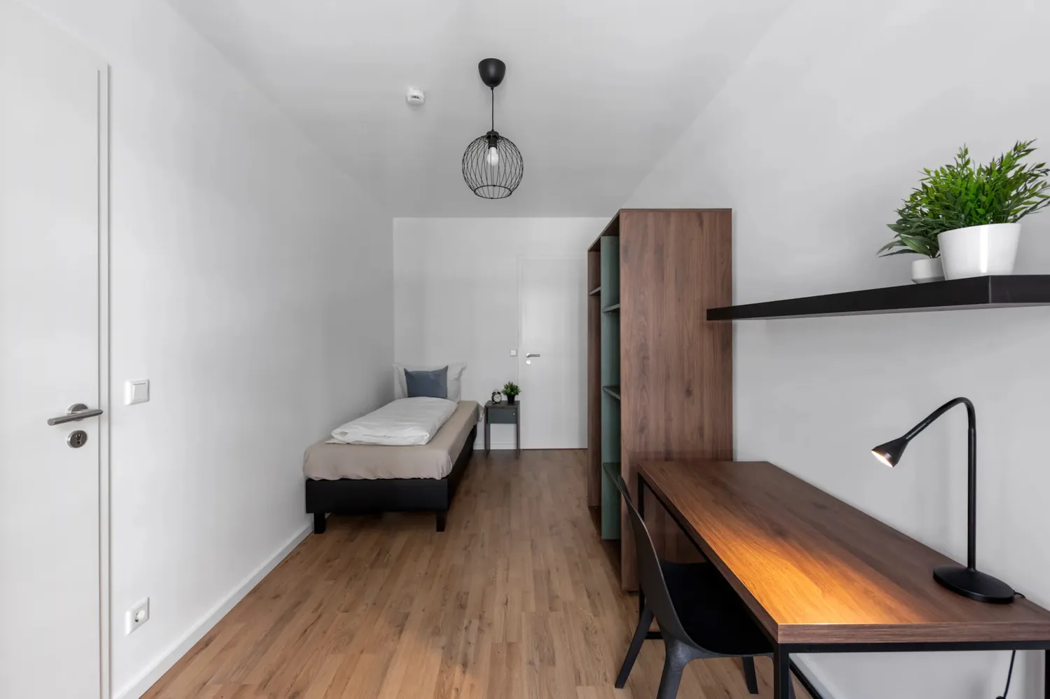 Shared room with 13 m² in Berlin – Photo 5
