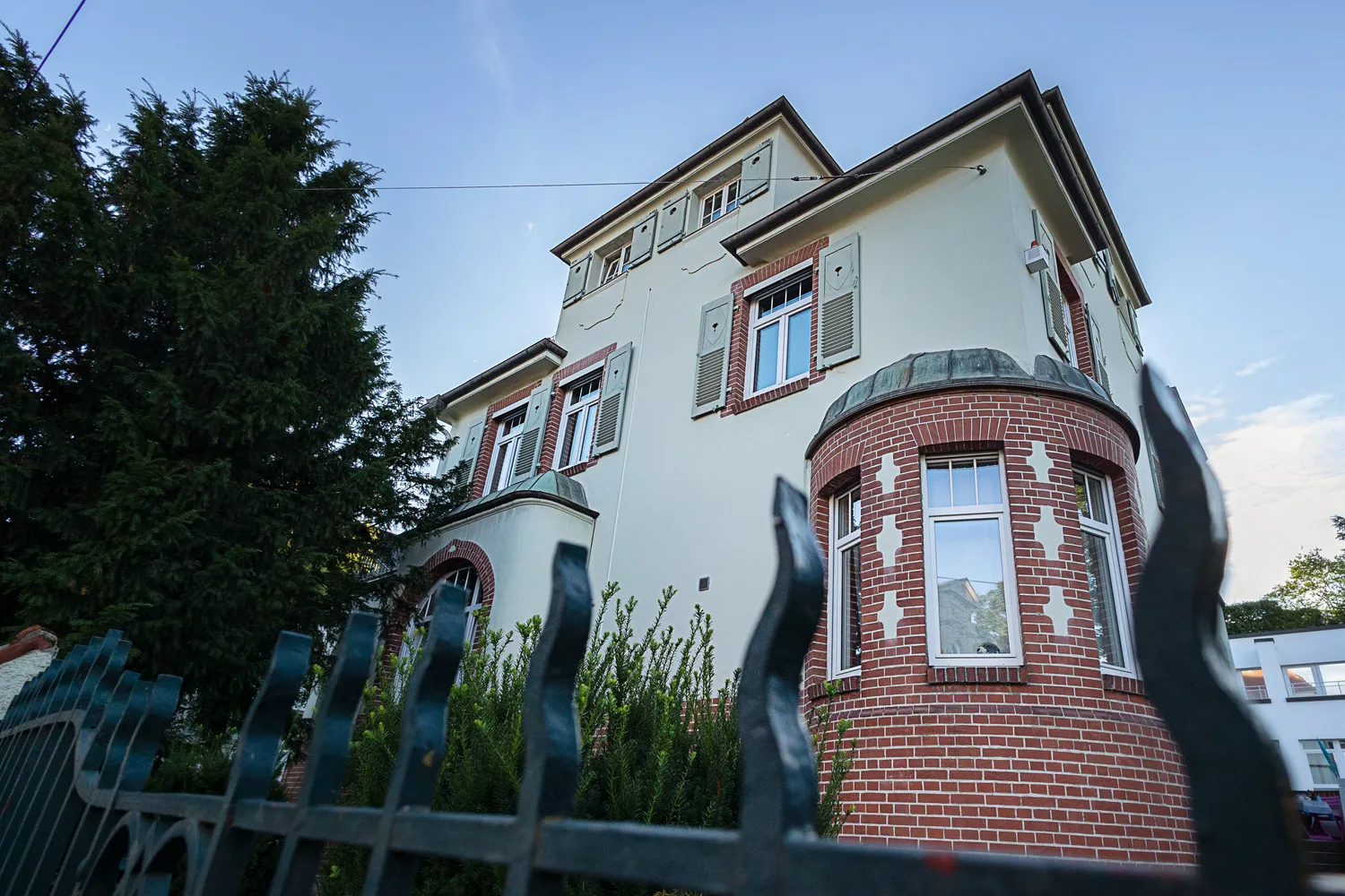 5 Zimmer Wohnung mit 109 m² in Reutlingen – Bild 1