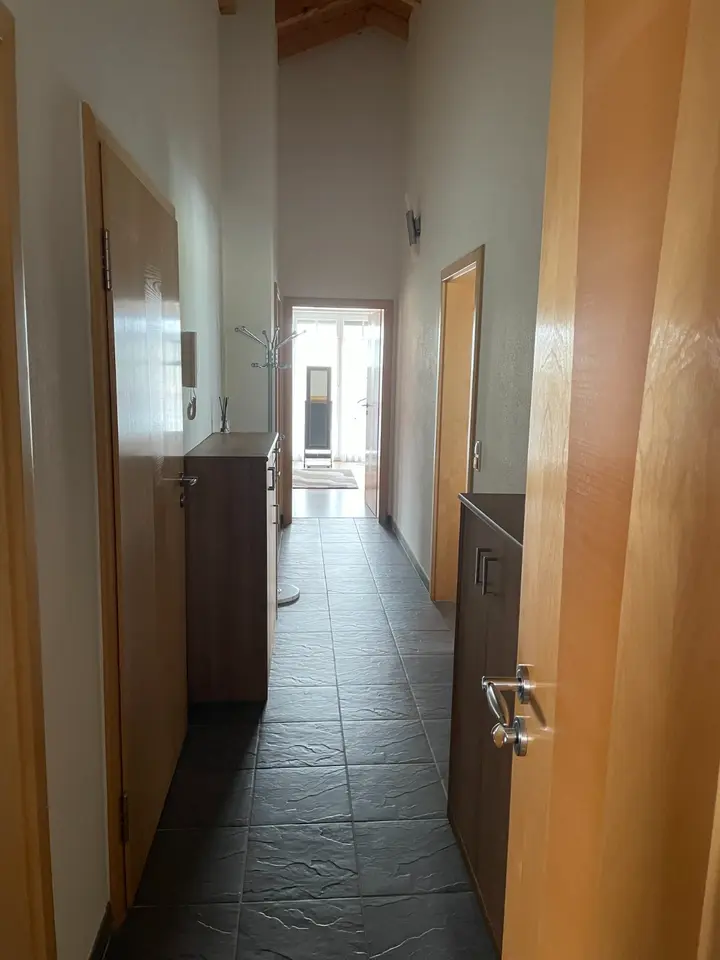 3 Zimmer Wohnung mit 110 m² in Traunstein – Bild 1
