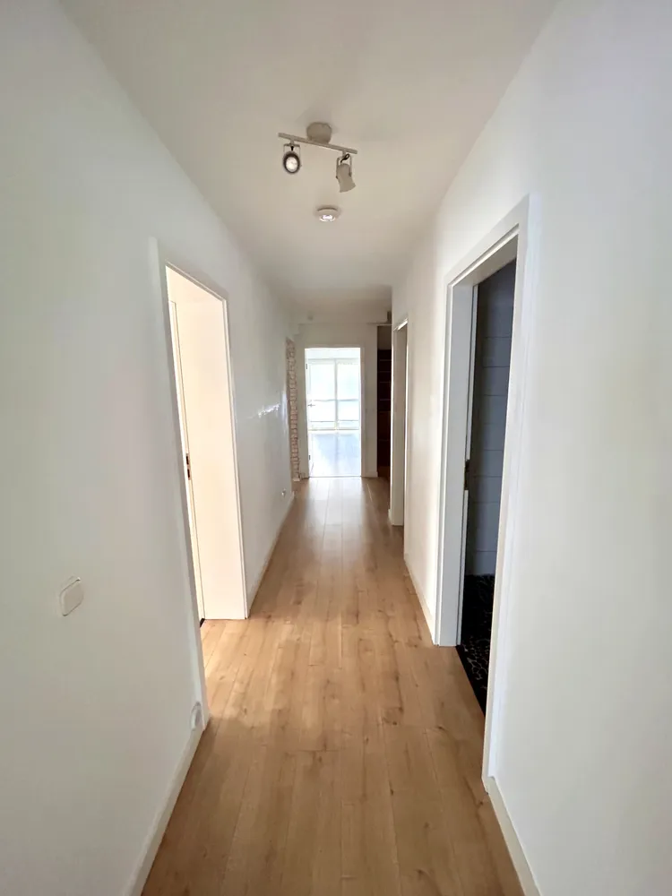 4 Zimmer Wohnung mit 98 m² in Bergisch Gladbach – Bild 12