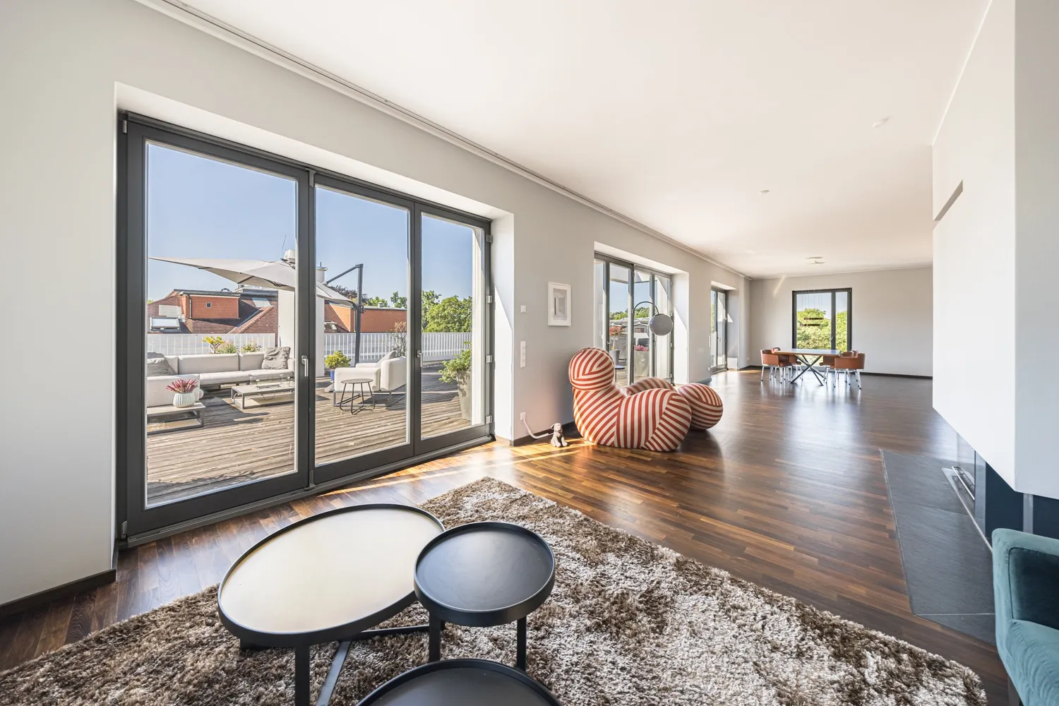 5 Zimmer Wohnung mit 262 m² in Leipzig – Bild 5